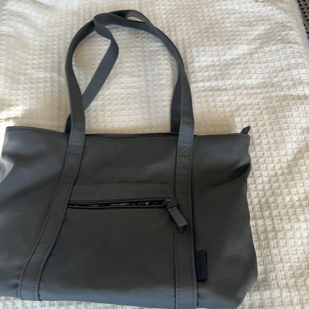 Vera Bradley handbag. Harley used . Gray